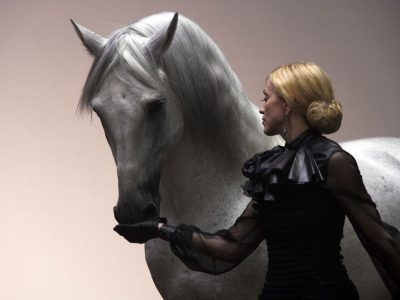12 Celebrities Who Love Horses